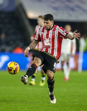 Sheffield United takımının oyuncusu Gustavo Hamer, Swansea City ile Sheffield United maçında Swansea.com Stadyumu, Swansea.com, İngiltere, 21 Ocak 2025