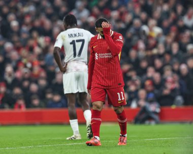 Liverpool 'dan Muhammed Salah, 21 Ocak 2025' te İngiltere 'nin Liverpool kentinde Liverpool - Lig Sahnesi Liverpool - Ligi Şampiyonlar Ligi sırasında üzgün görünüyor.