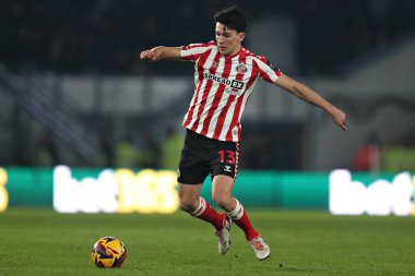 Sunderland takımından Luke O 'Nien 21 Ocak 2025' te İngiltere 'nin Pride Park Stadyumu' nda oynanan Derby County - Sunderland maçında