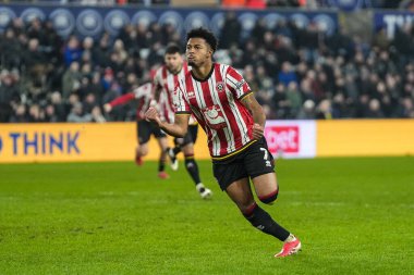 Sheffield United takımından Rhian Brewster, 21 Ocak 2025 'te İngiltere' nin Swansea.com Stadyumu 'nda oynanan Swansea City-Sheffield United maçında takımının ilk golünü atmasını kutluyor.