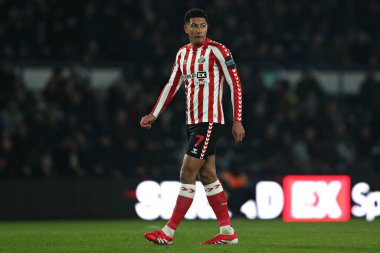 Sunderland takımından Jobe Bellingham 21 Ocak 2025 'te İngiltere' nin Pride Park Stadyumu 'nda oynanan Derby County - Sunderland maçında