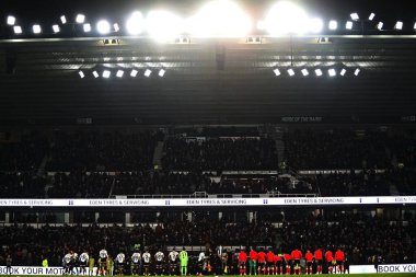 Her iki takım da 21 Ocak 2025 'te İngiltere' nin Derby şehrindeki Pride Park Stadyumu 'nda oynanan Derby County - Sunderland maçından önce sıraya giriyor.