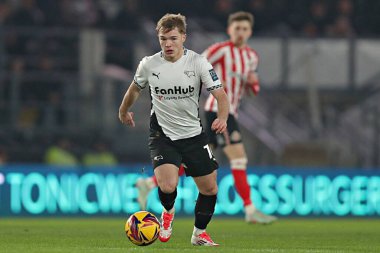 Derby County 'den Liam Thompson 21 Ocak 2025' te İngiltere 'nin Derby şehrinde oynanan Derby County - Sunderland maçında