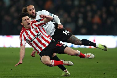 Derby County 'den Marcus Harness, 21 Ocak 2025' te İngiltere 'nin Derby Park Stadyumu' nda oynanan Sky Bet Şampiyonası karşılaşmasında Sunderland takımından Luke O 'Nien' e faul yaptı.