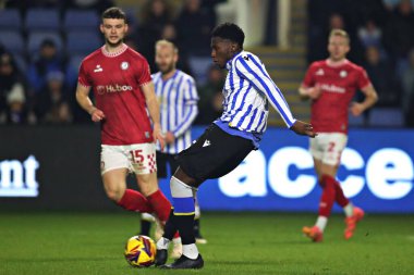Sheffield 'li Di' Shon Bernard, 22 Ocak 2025 'te Sheffield, İngiltere' deki Bristol City 'de Çarşamba günü oynanan Gökyüzü İddia Şampiyonası maçında çekim yapacak.