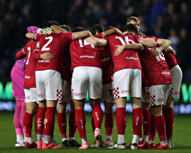 Bristol City, 22 Ocak 2025 'te Sheffield, Sheffield, İngiltere' de Bristol City 'ye karşı oynanan Gökyüzü İddia Şampiyonası maçından önce toplandı.