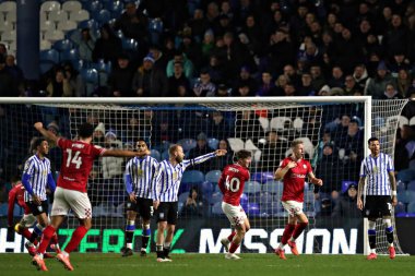 Bristol City 'den Ross McCrorie, 22 Ocak 2025' te İngiltere 'nin başkenti Hillsborough' da Çarşamba günü oynanan Gökyüzü İddia Şampiyonası maçında golünü kutluyor.