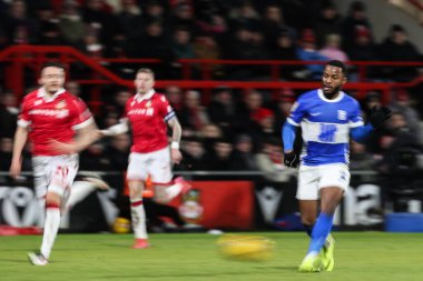 Birmingham City 'den Ethan Laird, Wrexham ile Birmingham City arasındaki 23 Ocak 2025' te oynanan SToK Cae Ras maçında pas attı.