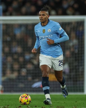 Manchester Premier League maçında Manuel Akanji Manchester City ile Chelsea maçında Etihad Stadyumu, Manchester, Birleşik Krallık, 25 Ocak 2025