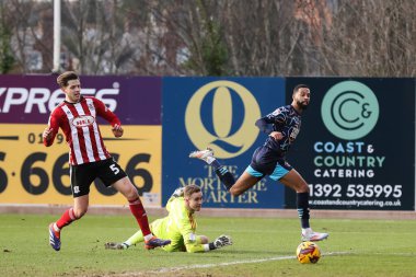 Blackpool 'dan CJ Hamilton, 25 Ocak 2025' te St James 'Park, Exeter, İngiltere' de oynanan Sky Bet 1 karşılaşmasında 1-0 berabere kaldı.