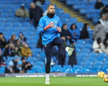 Chelsea 'den Robert Snchez Premier League maçında ısınma turunda Manchester City Chelsea' ye karşı Etihad Stadyumu, Manchester, İngiltere, 25 Ocak 2025