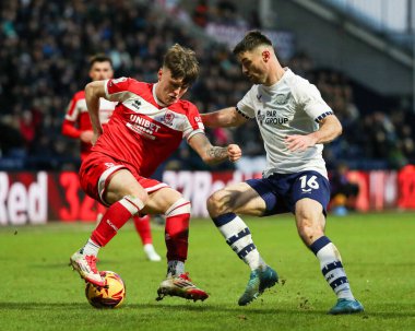 Middlesbrough 'dan Ben Doak, 25 Ocak 2025' te İngiltere 'nin Deepdale kentinde oynanan Gökyüzü İddia Şampiyonası' nda Preston North End 'in Middlesbrough' a karşı oynadığı maçta sahanın içinde yarışıyor.