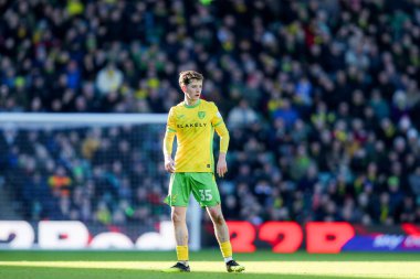 Norwich City 'den Kellen Fisher 25 Ocak 2025' te Norwich City, Norwich City ile Norwich City arasındaki Sky Bet Şampiyonası maçına bakıyor.