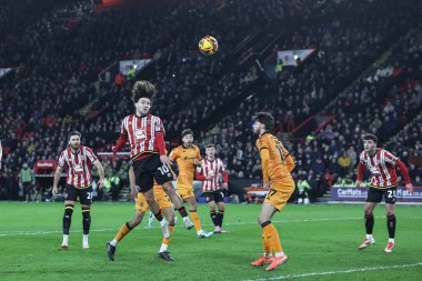 Sheffield United takımından Callum O 'Hare, 24 Ocak 2025' te İngiltere 'nin Bramall Lane kentinde oynanan Sheffield United-Hull City maçında kaleye doğru ilerliyor.