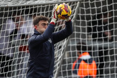 Blackpool 'dan Harry Tyrer 25 Ocak 2025' te St James 'Park, Exeter, İngiltere' de oynanan Sky Bet 1 maçı öncesinde ısınma turunda Exeter City ile Blackpool karşılaşacak.