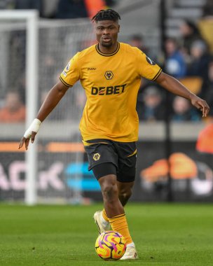 Wolverhampton Wanderers 'dan Emmanuel Agbadou Premier League maçında Wolverhampton Wanderers' a karşı Molineux, Wolverhampton, Birleşik Krallık, 25 Ocak 2025
