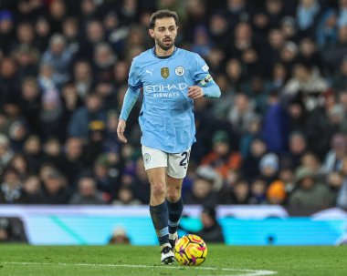 Manchester City 'nin Chelsea' ye karşı oynadığı Premier League maçında Manchester City 'den Bernardo Silva, Etihad Stadyumu, Manchester, Birleşik Krallık, 25 Ocak 2025