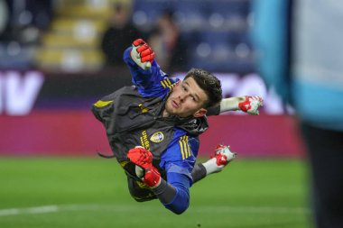 Leeds United takımından Illan Meslier 27 Ocak 2025 'te Burnley - Leeds United maçında maç öncesi ısınma maçında Turf Moor, Burnley, İngiltere