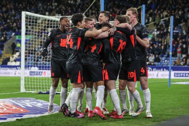 Birmingham City 'den Keshi Anderson, 28 Ocak 2025' te İngiltere 'nin Huddersfield Stadyumu' nda oynanan Huddersfield Town - Birmingham City maçında 0-1 'lik galibiyet golünü kutluyor.