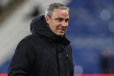 Huddersfield Town 'un teknik direktörü, 28 Ocak 2025' te Huddersfield Town - Birmingham City maçında John Smith Stadyumu, Huddersfield, Birleşik Krallık 'a geldi.