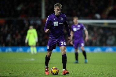 SToK Cae Ras, Wrexham, Wrexham, Birleşik Krallık 'ta 28 Ocak 2025' te oynanan Gökyüzü İddia Ligi 1 maçı sırasında Eli King eylemde.