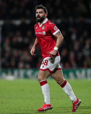 Wrexham 'dan Elliot Lee, Wrexham-Stevenage maçında Wrexham - SToK Cae Ras, Wrexham, Birleşik Krallık, 28 Ocak 2025