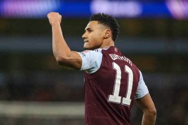 Aston Villa 'dan Ollie Watkins, UEFA Şampiyonlar Ligi Maçı' nda 9 Ocak 2025 'te Villa Park, Birmingham' da 8 Aston Villa Celtic 'e karşı 3-2' lik galibiyetini kutluyor.