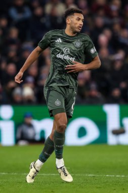 Celtic 'ten Auston Trusty, UEFA Şampiyonlar Ligi Maçı sırasında Villa Park, Birmingham, Birleşik Krallık' ta 8 Aston Villa 'ya karşı Celtic maçında rol aldı.