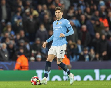 Manchester City 'den John Stones, UEFA Şampiyonlar Ligi Maçı sırasında Etihad Stadyumu, Manchester, Birleşik Krallık' ta 8 Manchester City vs Club Brugge maçında, 29 Ocak 2025