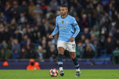 Manchester City 'den Manuel Akanji UEFA Şampiyonlar Ligi Maçı sırasında 8 Manchester City - Brugge maçı sırasında Etihad Stadyumu, Manchester, Birleşik Krallık, 29 Ocak 2025