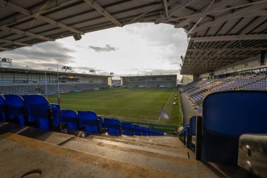 Halliwell Jones Stadyumu 'nun genel manzarası, Warrington Kurtları Evi Toby King' in 1 Şubat 2025 'te Halliwell Jones Stadyumu, Warrington' da oynanan Warrington Wolves - Leigh Leopards maçı öncesinde.