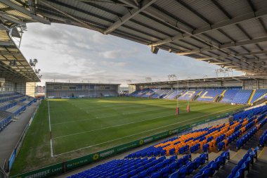 Halliwell Jones Stadyumu 'nun genel manzarası, Warrington Kurtları Evi Toby King' in 1 Şubat 2025 'te Halliwell Jones Stadyumu, Warrington' da oynanan Warrington Wolves - Leigh Leopards maçı öncesinde.