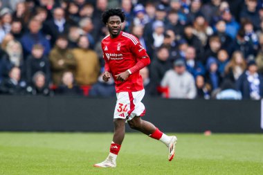 Nottingham Ormanı 'ndan Ola Aina Premier League maçı sırasında Nottingham Forest, Brighton ve Hove Albion' a karşı 1 Şubat 2025 'te İngiltere' nin Nottingham şehrinde oynanan karşılaşmada.