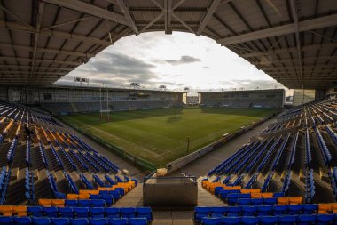 Halliwell Jones Stadyumu 'nun genel manzarası, Warrington Kurtları Evi Toby King' in 1 Şubat 2025 'te Halliwell Jones Stadyumu, Warrington' da oynanan Warrington Wolves - Leigh Leopards maçı öncesinde.