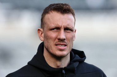 Newcastle United takımından Dan Burn, 1 Şubat 2025 tarihinde İngiltere 'de oynanan Premier League maçı sırasında St.James' s Park 'ta Newcastle United ile Fulham maçına geldi.