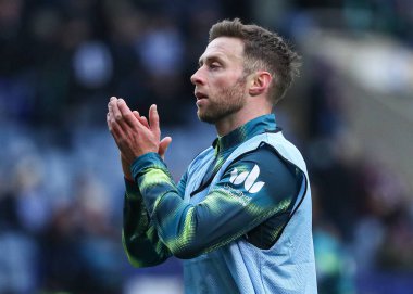 Luton Town 'dan Jordan Clark, 1 Şubat 2025' te İngiltere 'nin başkenti Hillsborough' da oynanan Sheffield Çarşamba günkü Luton Town maçında taraftarlarını alkışlıyor.