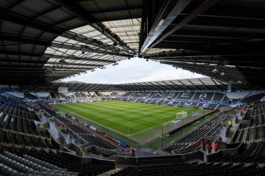 Swansea.com Stadyumu 'nun genel görüntüsü, Sky Bet Şampiyonası öncesinde Swansea City, Swansea.com Stadyumu' nda Coventry City 'ye karşı 1 Şubat 2025