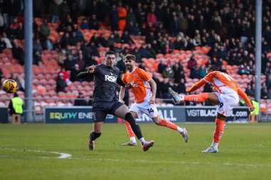 Blackpool 'dan Samuel Silvera, 1 Şubat 2025' te Bloomfield Road, Blackpool, İngiltere 'de oynanan Blackpool-Charlton Atletizm maçında 1-2' lik skorla gol attı.