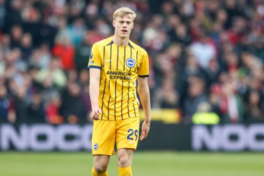 Brighton & Hove Albion 'dan Jan Paul van Hecke, 1 Şubat 2025' te İngiltere 'de oynanan Premier Lig karşılaşmasında Nottingham Forest, Brighton ve Hove Albion' a karşı oynuyor.