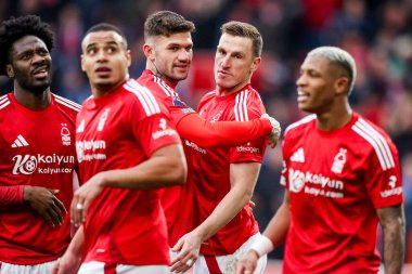 Nottingham Ormanı 'ndan Chris Wood Premier Lig maçında Nottingham Forest, Brighton ve Hove Albion' a karşı 1 Şubat 2025 'te Nottingham, İngiltere' de oynanan City Ground 'da takım arkadaşlarıyla 4-0 kazanmasını kutluyor.