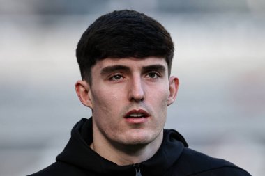 Newcastle United takımından Tino Livramento, Premier League maçı sırasında St.James 's Park, Newcastle, 1 Şubat 2025' te Newcastle United 'a karşı Fulham maçına geldi.