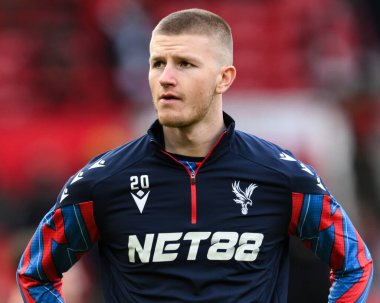 Kristal Saray 'dan Adam Wharton Premier Lig karşılaşması öncesi ısınma sırasında Manchester United' ın Crystal Palace 'a karşı Old Trafford, Manchester, Birleşik Krallık' ta 2 Şubat 2025