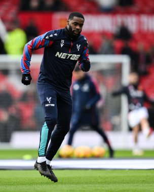 Kristal Saray 'dan Jeffrey Schlupp Premier Lig karşılaşması öncesinde Manchester United - Old Trafford, Manchester, İngiltere' de 2 Şubat 2025 tarihli Crystal Palace maçında ısınma turunda