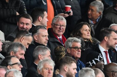 Sir Alex Ferguson Premier Lig maçı sırasında Manchester United ve Crystal Palace 'a karşı Old Trafford, Manchester, İngiltere, 2 Şubat 2025