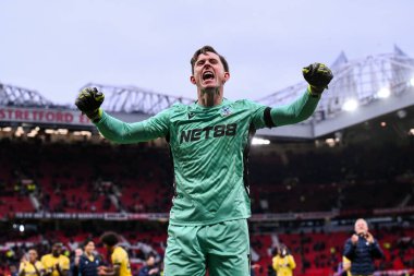 Crystal Palace 'dan Dean Henderson Premier Lig maçında Manchester United' ın Old Trafford, Manchester, İngiltere 'deki Crystal Palace maçında kazandığı galibiyeti kutluyor.