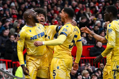 Kristal Saray 'dan Jean-Philippe Mateta, Premier Lig karşılaşmasında Manchester United' ın Old Trafford, Manchester, İngiltere 'deki Crystal Palace maçında 0-1 kazanma hedefini kutluyor.