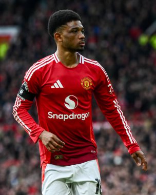 Manchester United 'dan Amad Diallo Premier Lig karşılaşmasında Manchester United ile Crystal Palace arasında 2 Şubat 2025' te Old Trafford, Manchester, İngiltere 'de karşı karşıya geldi.