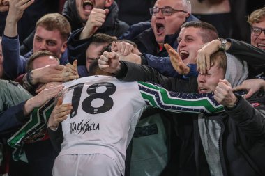 Sunderland 'dan Wilson Isidor, Middlesbrough, Middlesbrough, Birleşik Krallık' taki Riverside Stadyumu 'nda oynanan Sky Bet Şampiyonası maçında 1-2 kazanma golünü kutluyor.