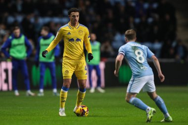 Leeds United takımından Ethan Ampadu, Coventry City ile Leeds United maçında Coventry Building Society Arena, Coventry, İngiltere 'de 5 Şubat 2025 tarihinde karşı karşıya geldi.