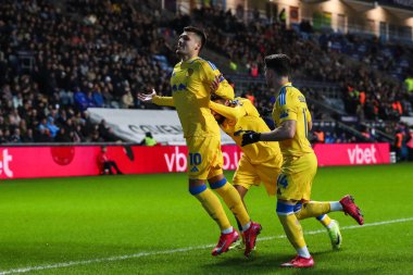 Leeds United takımından Jol Piroe, Coventry Building Society Arena, Coventry, Birleşik Krallık 'ta oynanan Sky Bet Şampiyonası maçında 0-1' lik galibiyetini kutluyor.
